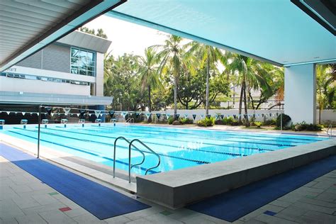 Colegio San Agustin Makati .